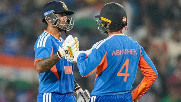 t20-world-cup-2026-varun-chakaravarthy-drops-big-hint-on-abhishek-sharmas-availability-for-ind-vs t20-world-cup-2026-varun-chakaravarthy-drops-big-hint-on-abhishek-sharmas-availability-for-ind-vs