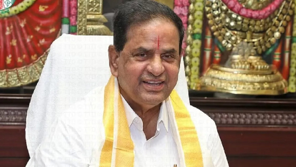 శ్రీవారి ముడుపు పత్రం విరాళాలు తదితర అంశాలపై చర్చించేందుకు ట్రస్టుబోర్డు చైర్ బీఆర్ నాయుడు నేతృత్వంలో సమావేశం శ్రీవారి ముడుపు పత్రం విరాళాలు తదితర అంశాలపై చర్చించేందుకు ట్రస్టుబోర్డు చైర్ బీఆర్ నాయుడు నేతృత్వంలో సమావేశం