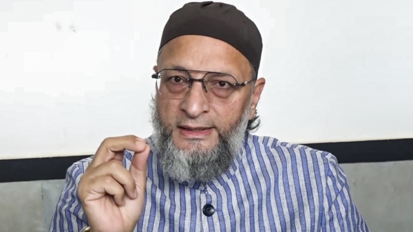 ఇరాన్ వివాదంలో మధ్యవర్తిత్వం వహించాలని ప్రధాని మోదీని అసదుద్దీన్ ఒవైసీ కోరారు ఖమేనీ లక్షలాది మందికి మత నాయకుడని చెప్పారు