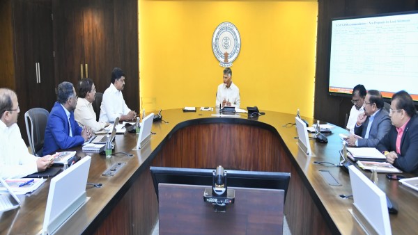 cm-chandra-babu-key-directions-for-crda-officials-over-amaravati-area-development-land-allocations cm-chandra-babu-key-directions-for-crda-officials-over-amaravati-area-development-land-allocations