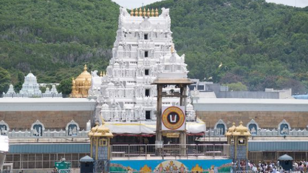Devotees Expect Heavy Influx as TTD Rolls Out Robust Summer Vacation Readiness Plan For Darshan Devotees Expect Heavy Influx as TTD Rolls Out Robust Summer Vacation Readiness Plan For Darshan