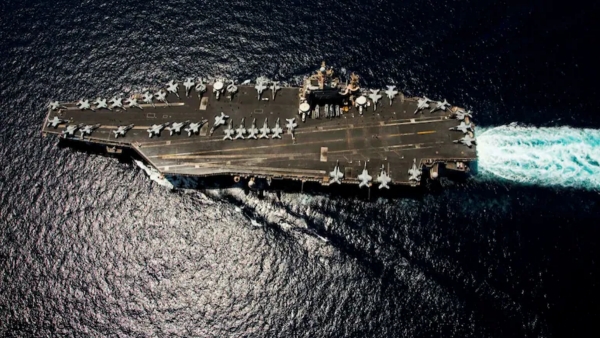 ఇరాన్ USS అబ్రహం లింకన్‌పై క్షిపణులతో దాడి చేసింది గల్ఫ్ జలాల్లో దూకుడు ఉద్రిక్తతలు పెరగడాన్ని US ఖండించింది