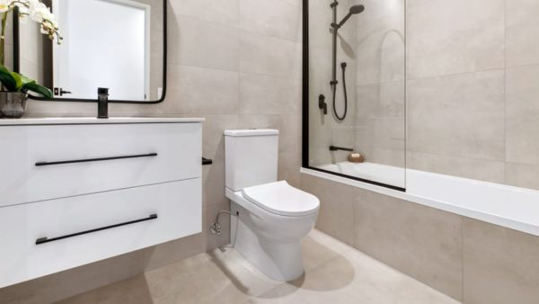 Did anyone suggest keeping salt in the bathroom according to Vastu Did anyone suggest keeping salt in the bathroom according to Vastu