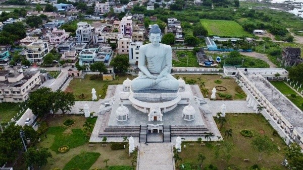 amaravati-real-estate-boom-land-prices-surge-after-ap-capital-gazette-notification