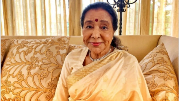 AshaBhosle 92 Hospitalised After Heart Attack at Breach Candy Hospital Mumbai Asha Bhosle news AshaBhosle 92 Hospitalised After Heart Attack at Breach Candy Hospital Mumbai Asha Bhosle news