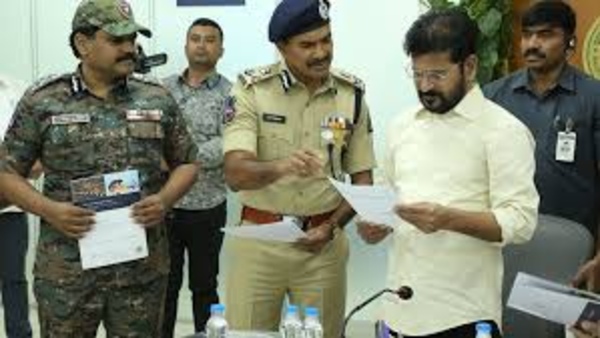 cv-anand-is-set-to-be-appointed-as-the-new-director-general-of-police-of-telangana-here-the-details