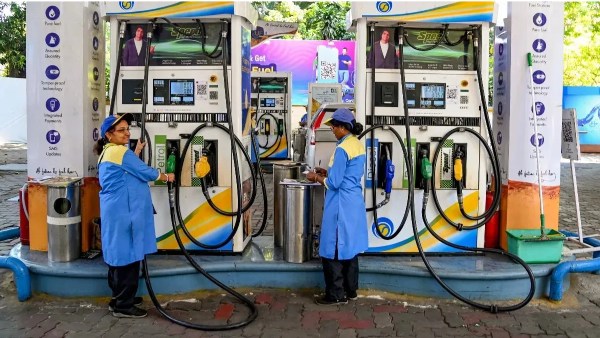 Government to Roll Out E85 Ethanol Blend Petrol for Flex-Fuel Engines India Fuel Revolution