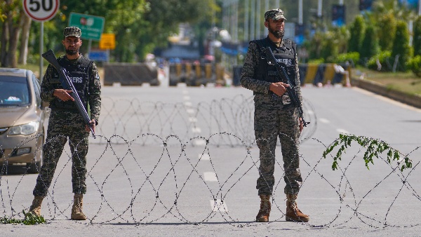 Islamabad High-Stakes for US Talks amid Tehran Signals firm Preconditions as Iranian Delegation Landed