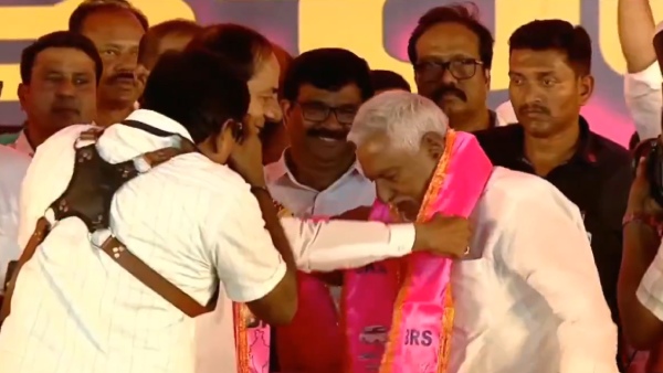 జగిత్యాలలో కాంగ్రెస్‌కు గట్టి దెబ్బ, కేసీఆర్ సమక్షంలో బీఆర్‌ఎస్‌లో చేరిన సీనియర్ నేత జీవన్ రెడ్డి