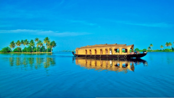 Kerala Calling Its Beauty is So Mesmerizing That Two Eyes Aren t Enough Budget Trip Alert Kerala