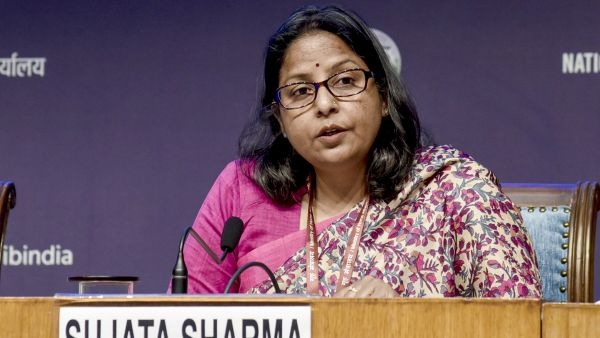 Petroleum Ministry Assures 100 Percent Fuel Supply Commercial LPG Quota Increased to Protect Consumers Petroleum Ministry Assures 100 Percent Fuel Supply Commercial LPG Quota Increased to Protect Consumers