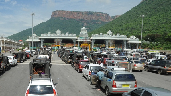 New 11-Lane Alipiri Toll Gate Aims to Ease Congestion for Pilgrims with Exclusive Cargo Lane Reports