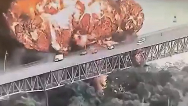 Panama Canal Bridge Faces Disruption as Explosion Impacts Major Trade Corridor Impacts Corridor Panama Canal Bridge Faces Disruption as Explosion Impacts Major Trade Corridor Impacts Corridor