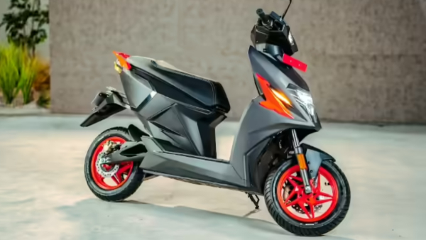 simple-energy-electric-scooty-create-sensation-with-400-km-with-one-time-full-charge-also-115-kmph-s