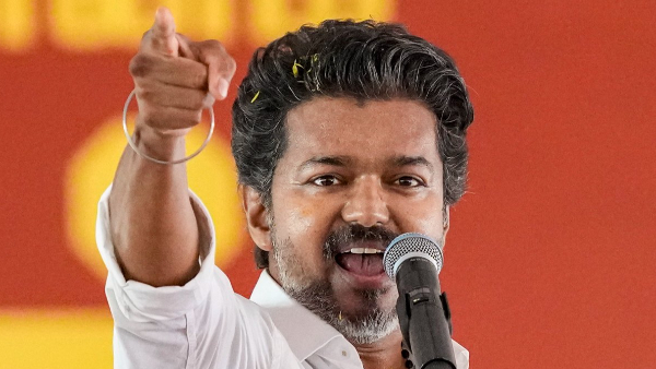 యాక్సిస్ మై ఇండియా ఎగ్జిట్ పోల్ దాదాపు 118 నుండి 120 సీట్ల వరకు మెజారిటీతో దూసుకుపోతున్న విజయ్ టీవీకే అధికారం కోసం సిద్ధంగా ఉంది