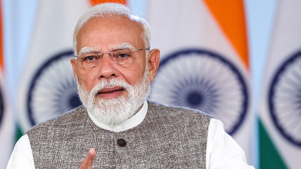 Viral Clips Spark Unverified Claims About PM Modi Skin Tone at Tamil Nadu Campaign Online Debate Spirals Viral Clips Spark Unverified Claims About PM Modi Skin Tone at Tamil Nadu Campaign Online Debate Spirals