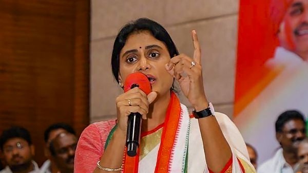 Slave to BJP for Cases YS Sharmila Attacks Jagan Mohan Reddy for Supporting NDA on Controversial Bills