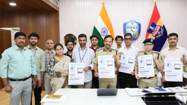 India first AI Copriter app launched by Hyderabad Police allows complaints in 10 languages India first AI Copriter app launched by Hyderabad Police allows complaints in 10 languages