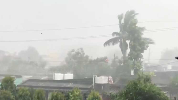 APSDMA Predicts that the Moderate Rain with Gusty Winds Across the Andhra Pradesh today and Tomorrow