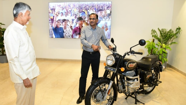 Royal Enfield to Set Up Bullet Bike Plant in AP Within 18 Months Officials Meet Chandrababu Royal Enfield to Set Up Bullet Bike Plant in AP Within 18 Months Officials Meet Chandrababu