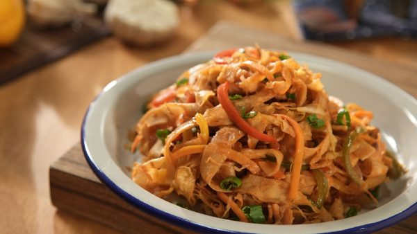 chapati-noodles-making-recipe-in-telugu-with-easy-steps-and-tips-for-serving-also-best-taste chapati-noodles-making-recipe-in-telugu-with-easy-steps-and-tips-for-serving-also-best-taste