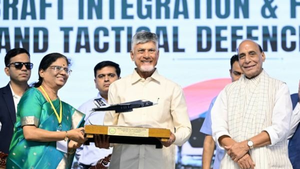 సిఎం చంద్రబాబు & రాజ్‌నాథ్ సింగ్ పుట్టపర్తిలో AMCA ప్రాజెక్ట్‌ను భారతదేశానికి రక్షణ & గోల్డ్ హబ్‌గా మార్చడానికి ప్రారంభించారు