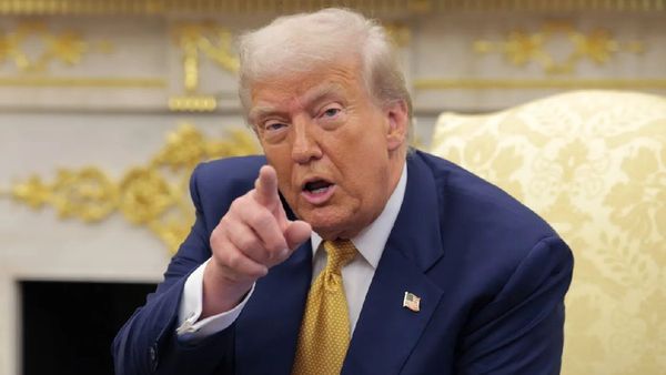 US-president-trum-announces-project-freedom-hormuz-that-humanitarian-naval-aid-mission