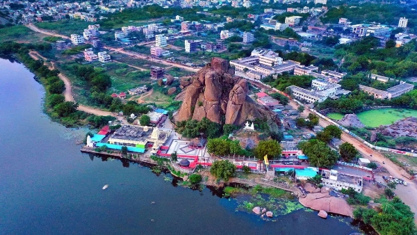 సంతోషకరమైన వార్త గ్రేటర్ వరంగల్ అండర్ గ్రౌండ్ డ్రైనేజీ ప్రాజెక్ట్ సెంట్రల్ గవర్నమెంట్ అర్బన్ ఛాలెంజ్ ఫండ్‌లో చేర్చబడింది