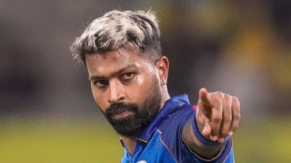 Hardik Pandya Reportedly Quits Mumbai Indians Mid-Season After Mentally Exhausted Captaincy Fallout