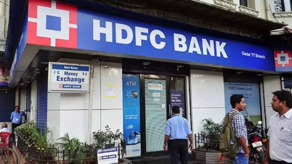 hdfc-bank-has-introduced-a-work-from-home-arrangement-allowing-select-employees-to-work-remotely-for hdfc-bank-has-introduced-a-work-from-home-arrangement-allowing-select-employees-to-work-remotely-for