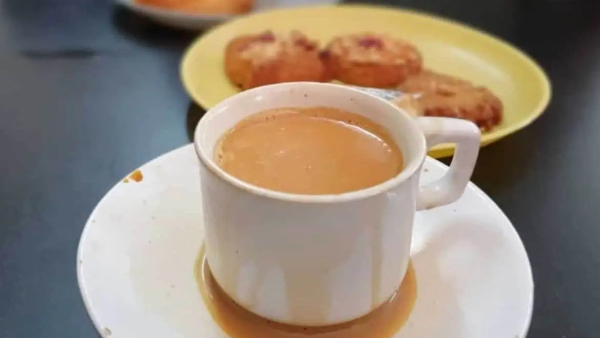 Hyderabad Cafe Niloufer Tea at Rs 80 the Irani Chai Price Debate Heats Up in Hyderabad Sparks Buzz Hyderabad Cafe Niloufer Tea at Rs 80 the Irani Chai Price Debate Heats Up in Hyderabad Sparks Buzz