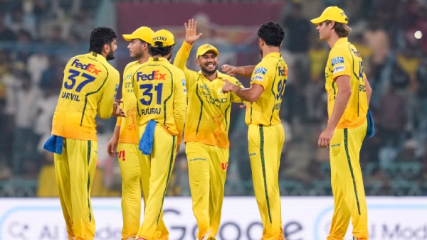 LSG vs CSK IPL 2026 మిచెల్ మార్ష్ 90 ను ఛేదించింది CSK లక్నో 7 వికెట్ల తేడాతో విజయం సాధించింది ప్లేఆఫ్ ఆశలు తగ్గుముఖం పట్టాయి