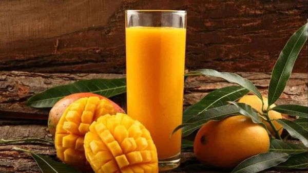 don t drink mango juice with these health issues know the facts and risks of consuming mango juice don t drink mango juice with these health issues know the facts and risks of consuming mango juice