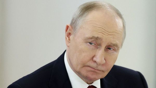 russia-president-putin-signals-that-end-to-ukraine-war-and-opens-peace-talks-over-analysis-and-impli