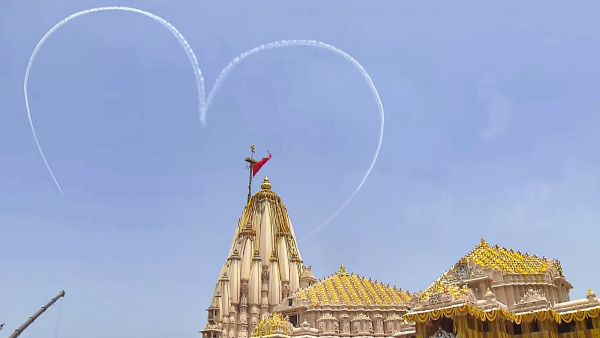 Somnath Amrit Mahotsav PM Modi Performs Vishesh Maha Puja As Rebuilt Temple Marks 75 Glorious Years Somnath Amrit Mahotsav PM Modi Performs Vishesh Maha Puja As Rebuilt Temple Marks 75 Glorious Years