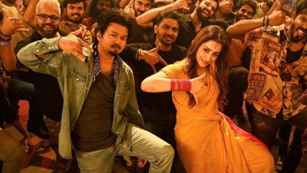 actress-trisha-fiht-with-aasin-for-vijay-issue-again-into-lime-light-and-news-got-viral-on-social-me actress-trisha-fiht-with-aasin-for-vijay-issue-again-into-lime-light-and-news-got-viral-on-social-me