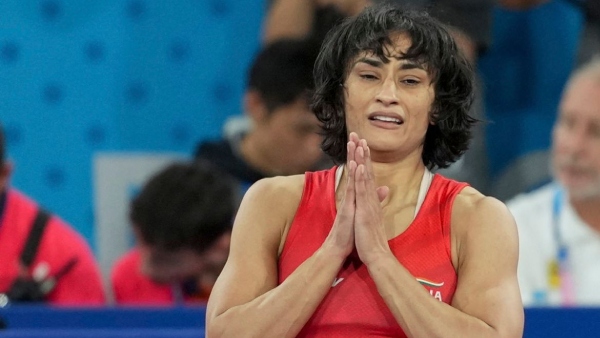 Vinesh Phogat Breaks Silence Confirms Being One of 6 Victims of Brij Bhushan Physical Harassment Vinesh Phogat Breaks Silence Confirms Being One of 6 Victims of Brij Bhushan Physical Harassment