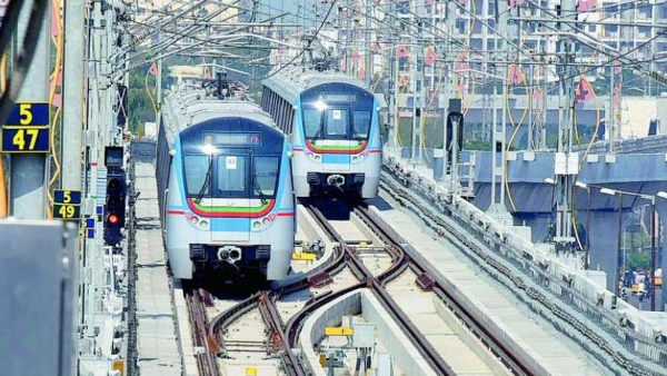 update on visakhapatnam metro Rights Consultancy recommended Double Decker Metro Corridor only 13 kms
