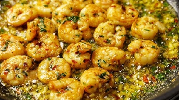 butter-garlic-prawns-making-recipe-in-telugu-with-easy-steps-and-tips-for-serving-also-best-taste butter-garlic-prawns-making-recipe-in-telugu-with-easy-steps-and-tips-for-serving-also-best-taste