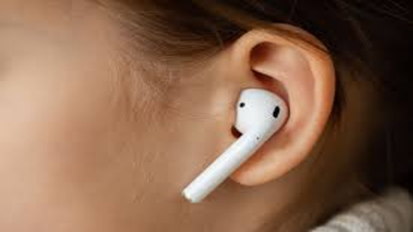 earbuds-may-increase-risk-of-ear-infections-and-hearing-problems-here-the-experts-advices earbuds-may-increase-risk-of-ear-infections-and-hearing-problems-here-the-experts-advices