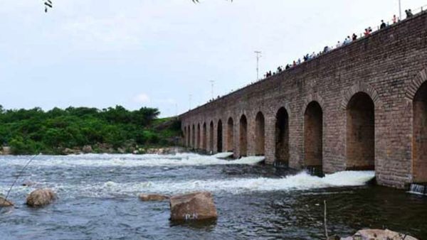 Public Outrage as Himayat Sagar Gates Opened Prematurely Amid Severe Drinking Water Scarcity in City