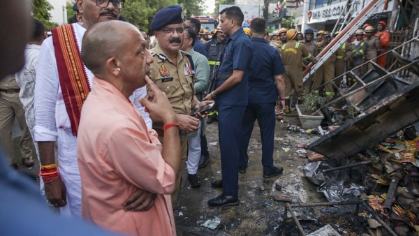 Lucknow Coaching Centre Fire 15 Dead of Suffocation Doctor Shares Shocking Update Details