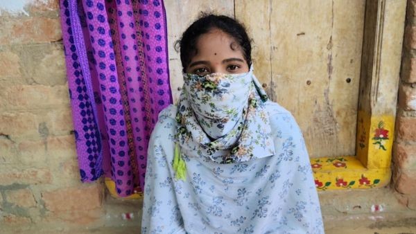 Love Betrayal In Mahabubabad Pregnant Girl Forced Into Abortions Sits On Silent Protest For Justice