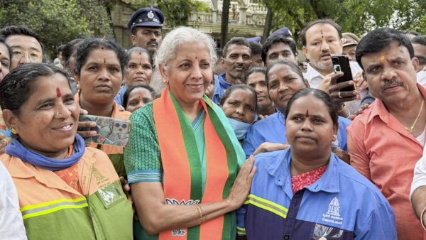 Nirmala Sitharaman Joins Swachh Bharat Drive In Bengaluru As PM Narendra Modi Completes 12 Years Nirmala Sitharaman Joins Swachh Bharat Drive In Bengaluru As PM Narendra Modi Completes 12 Years
