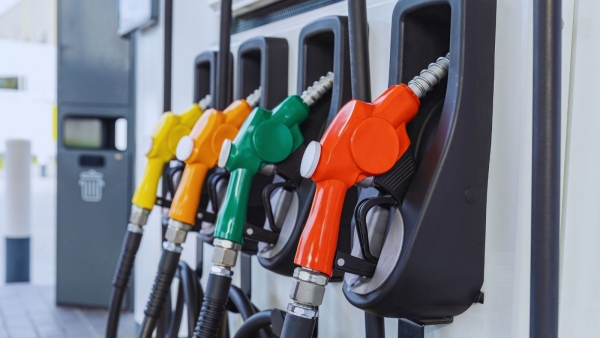 Petrol and Diesel Prices to Fall Union Minister Hardeep Singh Puri Confirms Possibility Reduction Petrol and Diesel Prices to Fall Union Minister Hardeep Singh Puri Confirms Possibility Reduction