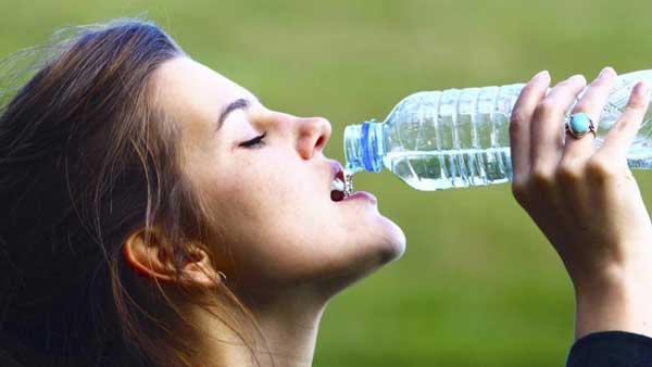 plastic-bottles-also-contain-some-harmful-chemicals-that-may-cause-deadly-diseases plastic-bottles-also-contain-some-harmful-chemicals-that-may-cause-deadly-diseases