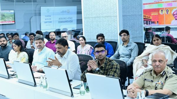 CM Naidu Directs Officials to Simplify Public Services via RTGS and Resolve Connectivity Issues in AP