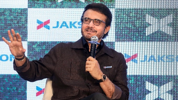 Not Mamata s Messenger Ganguly Denies Asking Yusuf Pathan to Quit Seat for By-Poll