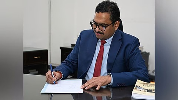 telangana-govt-appoints-cs-ramakrishna-rao-as-advisor-and-posting-for-13-ias-officers-orders-issued