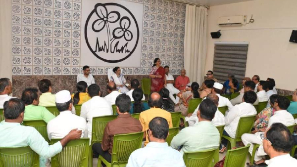 TMC Split 50 Suspended MLAs Claim Fuels Shiv Sena-Style Breakaway Mamata Banerjee Crisis